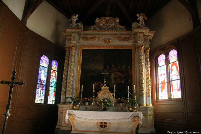 Sint-Nicolaaskerk Outines / FRANKRIJK 