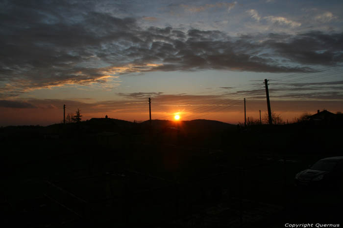 Zonsondergang winter Izvorishte / Bulgarije 