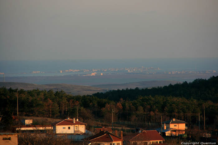 Uitzicht op Burgas, Baai van Burgas en Zwarte Zee Izvorishte / Bulgarije 