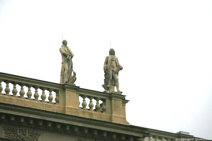 Volkstheater - Natuur Historisch Museum WENEN / Oostenrijk 