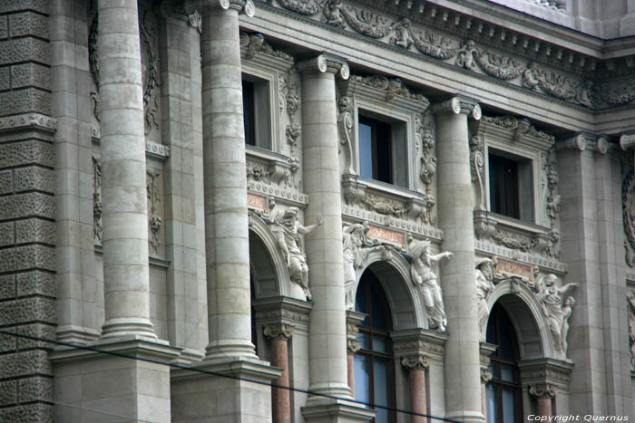 Peoples Theatre - Nature History Museum VIENNA / Austria 