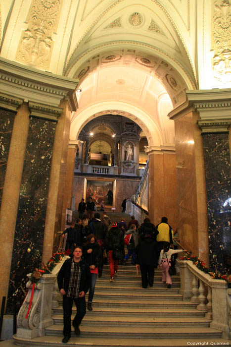 Peoples Theatre - Nature History Museum VIENNA / Austria 