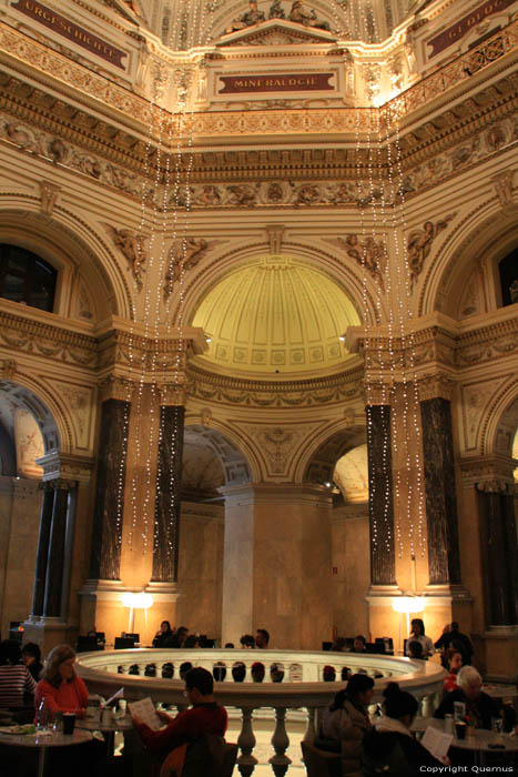 Peoples Theatre - Nature History Museum VIENNA / Austria 