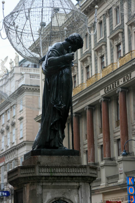 Statue VIENNA / Austria 