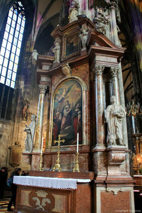 Stephan's Cathedral (Stephansdom) VIENNA / Austria 