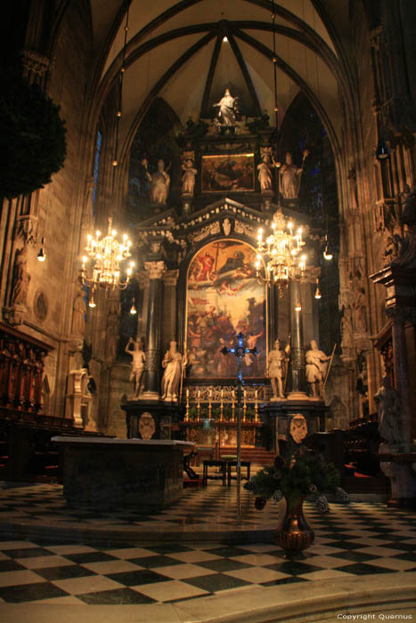 Stephan's Cathedral (Stephansdom) VIENNA / Austria 