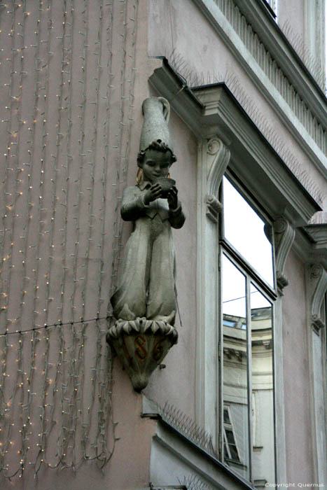 F.Hartinger - F.Welz statue VIENNA / Austria 