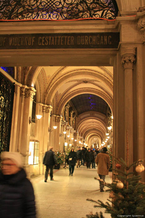 Passage Ouverte Jusqu' Rapel - Palais Feyung VIENNE / Autriche 