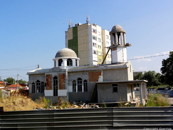 glise en construction Bourgas  Burgas / Bulgarie 