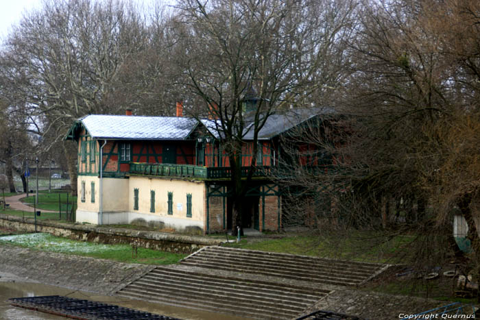 Pavillon Gyor / Hongrie 