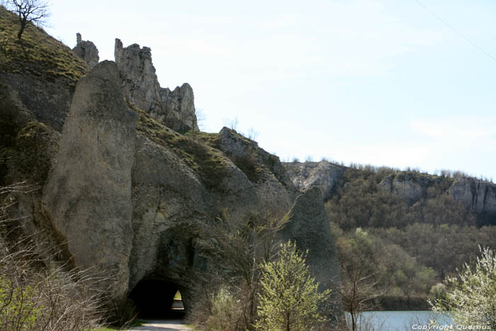 Chudnite Skali (Wonderlijke rotsen) Asparuhovo in DUGLOPOL / Bulgarije 
