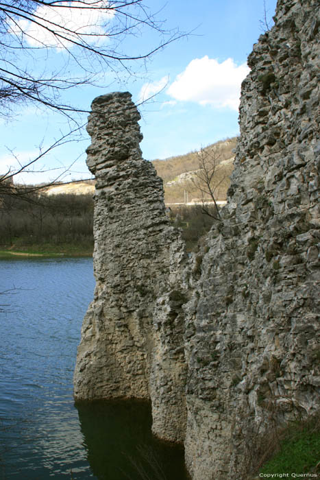 Chudnite Skali (Rochers tranges) Asparuhovo  DUGLOPOL / Bulgarie 