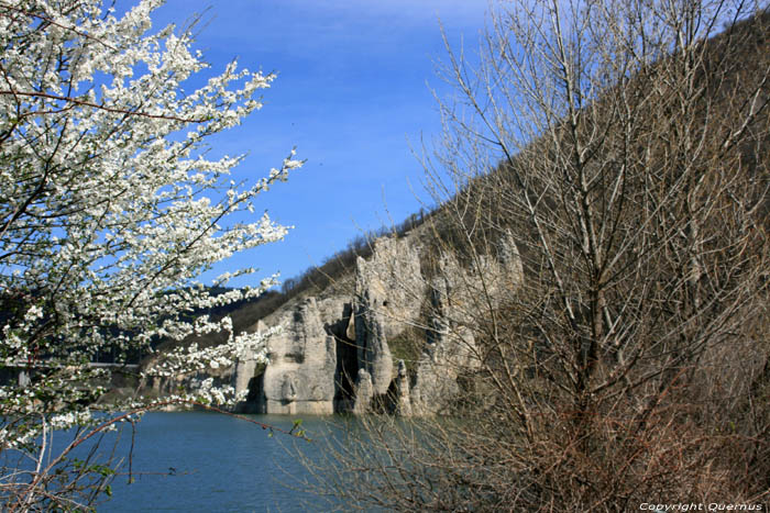 Chudnite Skali (Rochers tranges) Asparuhovo  DUGLOPOL / Bulgarie 