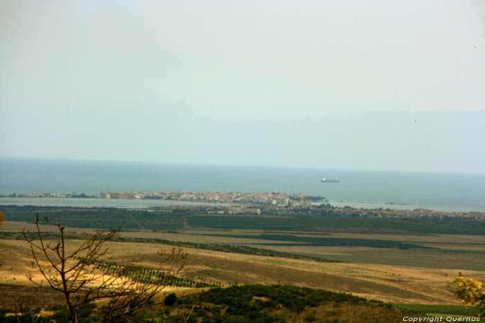 Vue du cimet d'une montagne Bryastovets / Bulgarie 