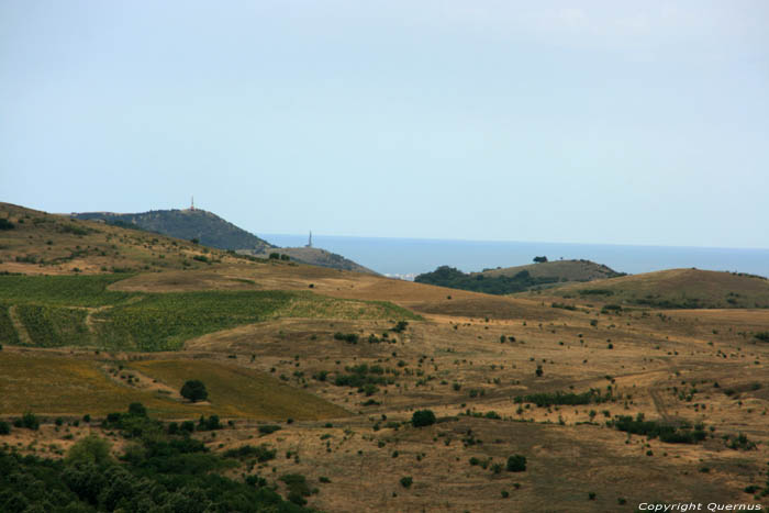 Vue du cimet d'une montagne Bryastovets / Bulgarie 