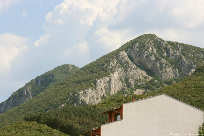 Uitzicht op bergen Vratza / Bulgarije 