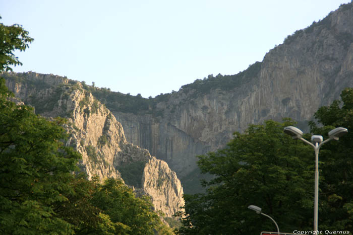 Zicht op berg Vratza / Bulgarije 