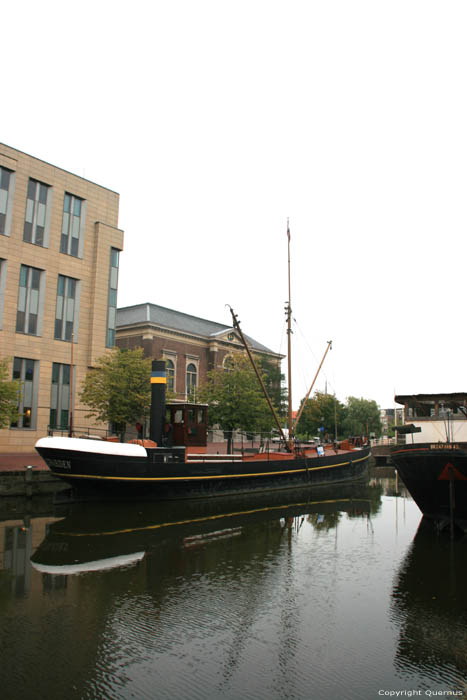 Schip Leeuwarden / Nederland 