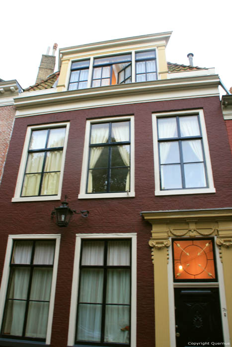 Huis Leeuwarden / Nederland 