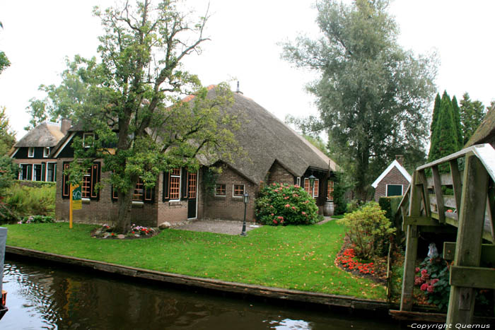 House Giethoorn in Steenwijkerland / Netherlands 