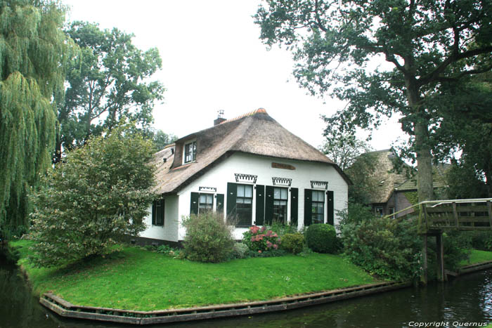 Maison Isola Giethoorn  Steenwijkerland / Pays Bas 
