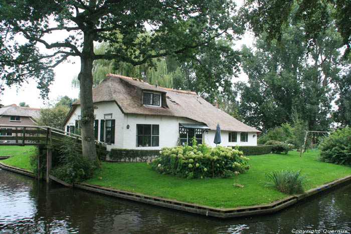 Maison Isola Giethoorn  Steenwijkerland / Pays Bas 