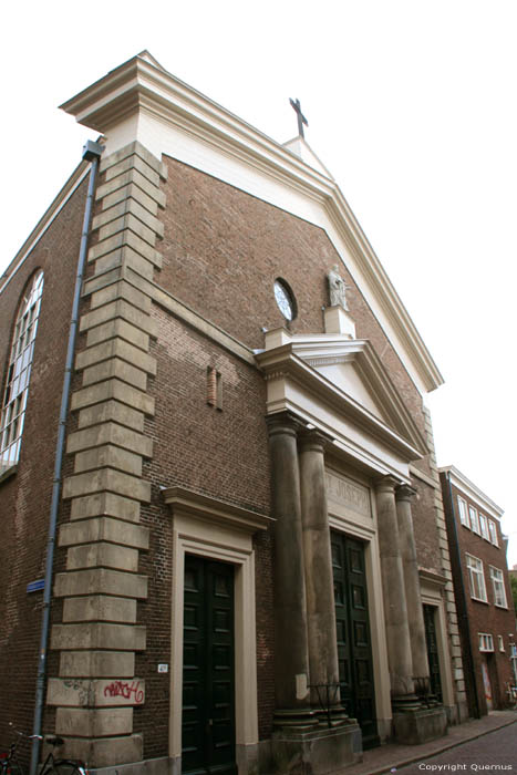 Sint-Josephkerk Zwolle in ZWOLLE / Nederland 