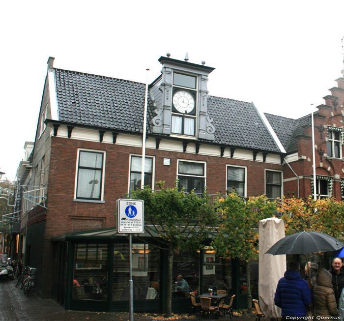 Gebouw met Klok Sneek / Nederland 