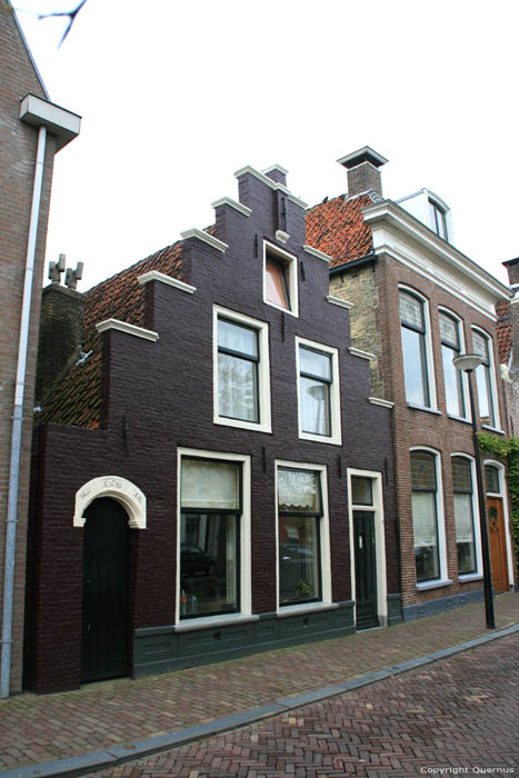 Huis met poortje uit 1630 Franeker / Nederland 