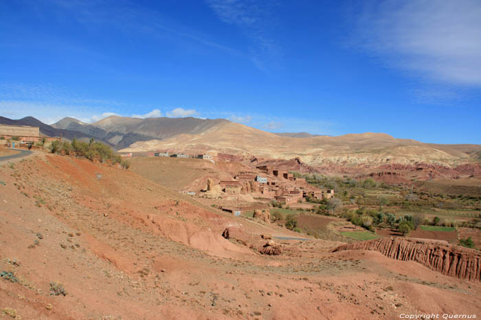 Zicht op dorp Telouet / Marokko 