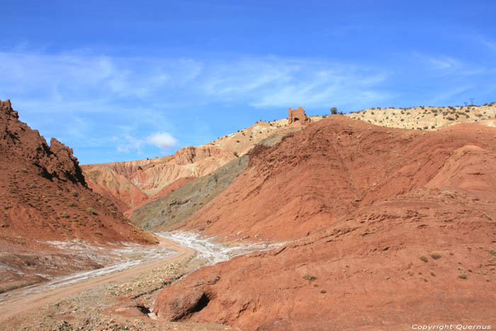 Chemin vers Mine de Sel Telouet / Maroc 