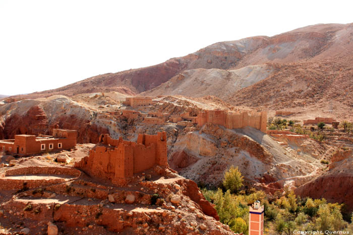 Kasbah aan Oostkant Tajegujite / Marokko 