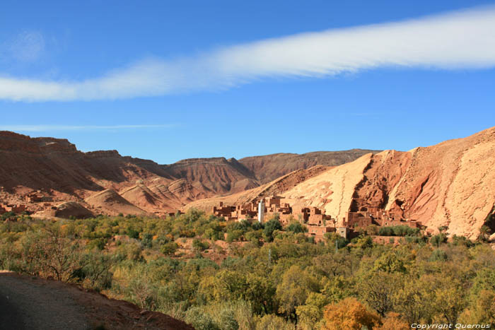 Vue sur Village et Valle Talifest / Maroc 