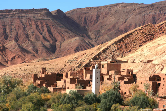 Vue sur Village et Valle Talifest / Maroc 