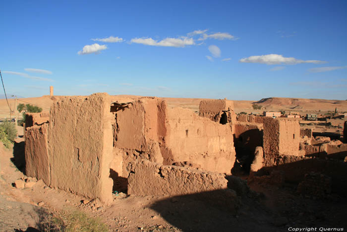 Runed Kasbah Tadoula Zenifi / Morocco 
