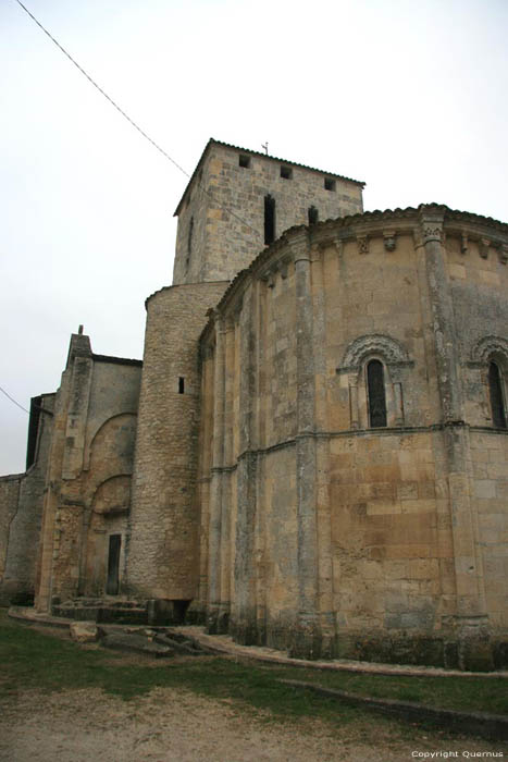 Sint-Saturninuskerk Moulis-en-Mdoc / FRANKRIJK 