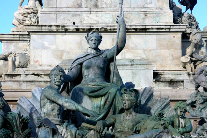 Monument aux Girondaines Bordeaux / FRANCE 