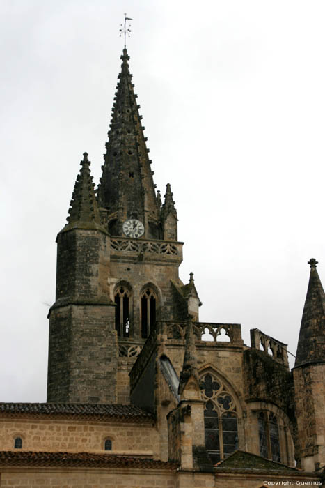 glise Notre Dame Uzeste / FRANCE 