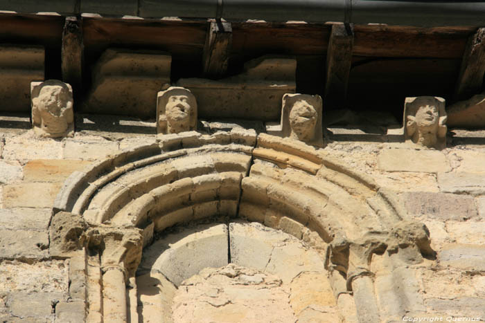 Oude kerk Onze Lieve Vrouw van Mercandilh Bazas / FRANKRIJK 