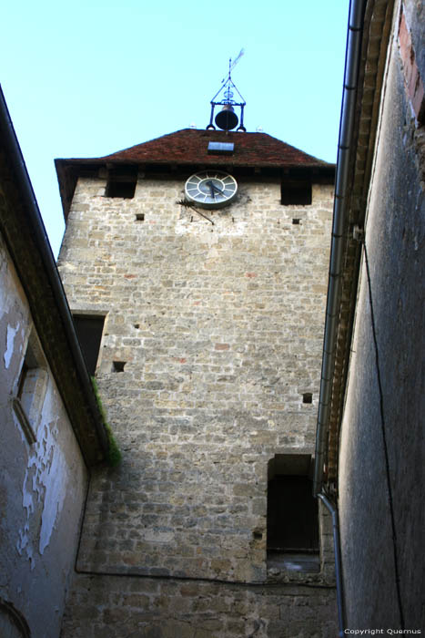 Gate Saint-Macaire / FRANCE 