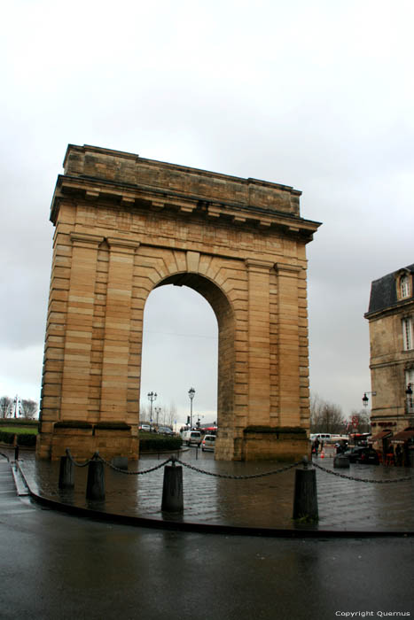 Arc de Triomphe Bordeaux / FRANCE 