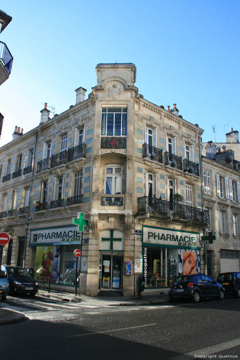 Pharmacy Bordeaux / FRANCE 