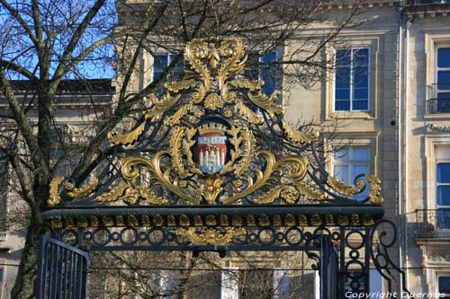 Entrance gate of Botanic Garden Bordeaux / FRANCE 
