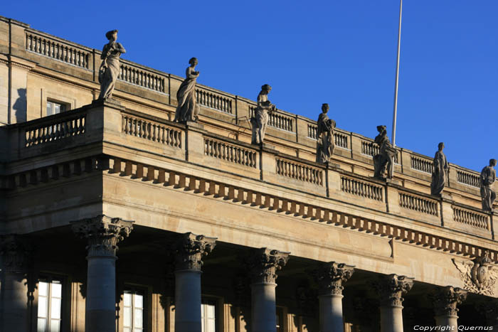 Large Theater Bordeaux / FRANCE 