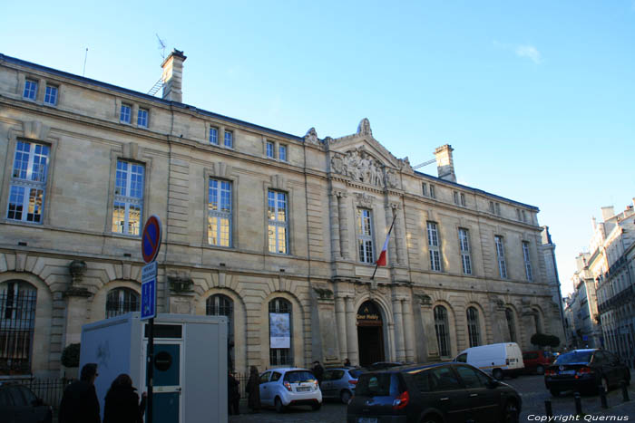 Cour Mably Bordeaux / FRANCE 