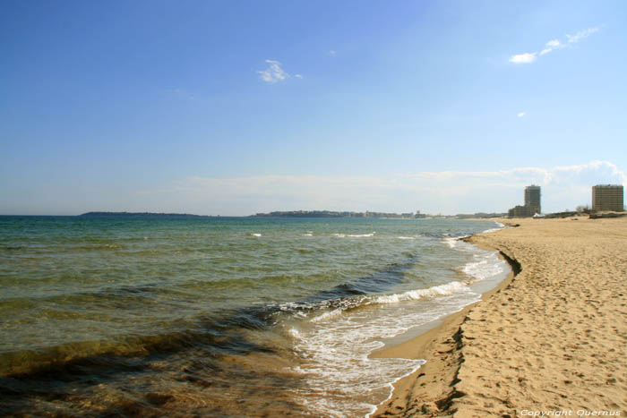 Centraal Strand en Pier Slunchev Briag/Sunny Beach / Bulgarije 