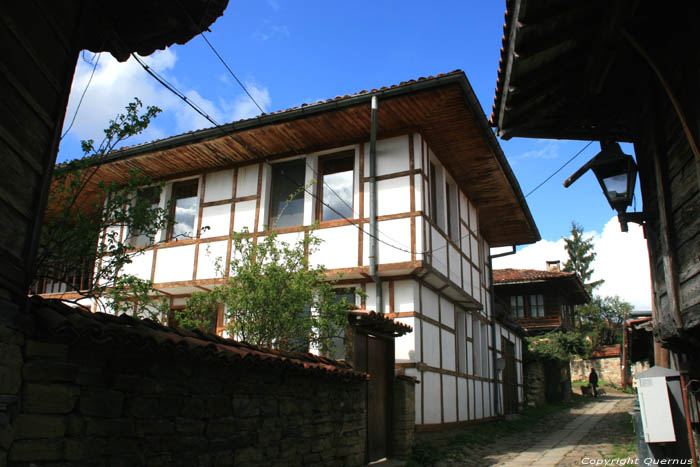 Huis met Vakwerk Kotel / Bulgarije 