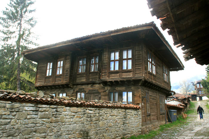 Maison en Bois Kotel / Bulgarie 