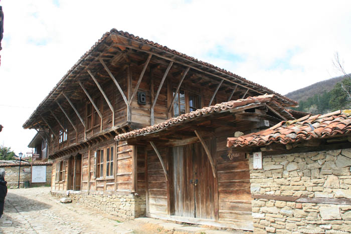 Plow Huis Zheravna in Kotel / Bulgarije 