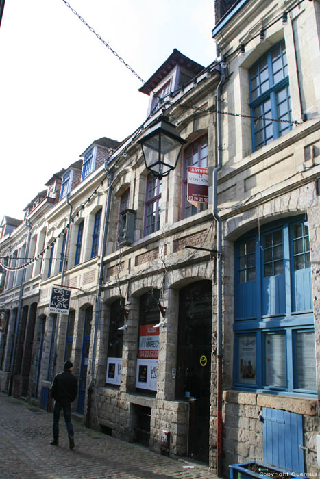 House with small Our Laides chapel LILLE / FRANCE 